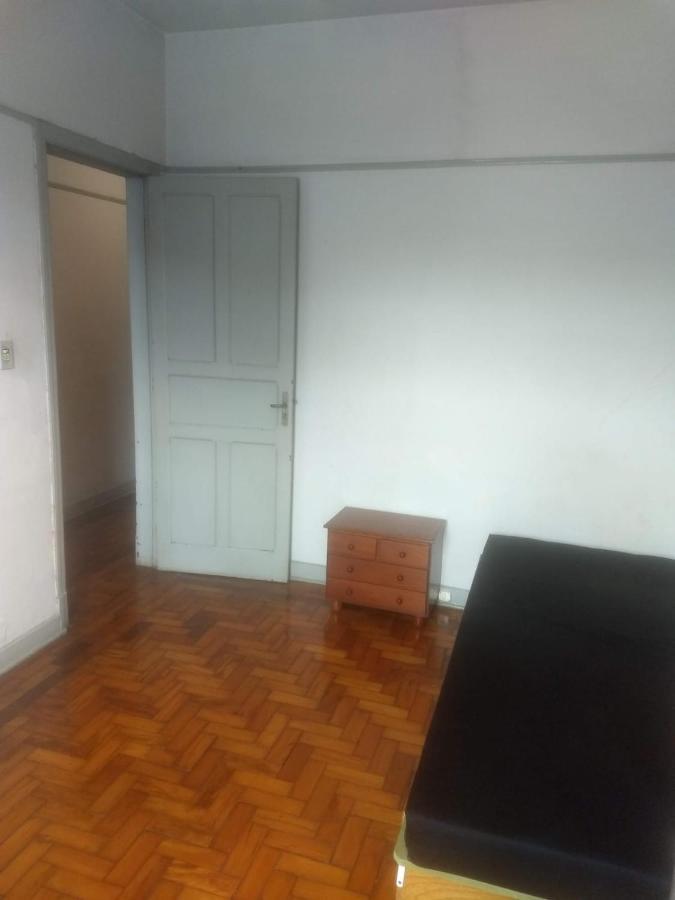 Quarto Em Casa Atelie Com Sol No Quintal * São Paulo